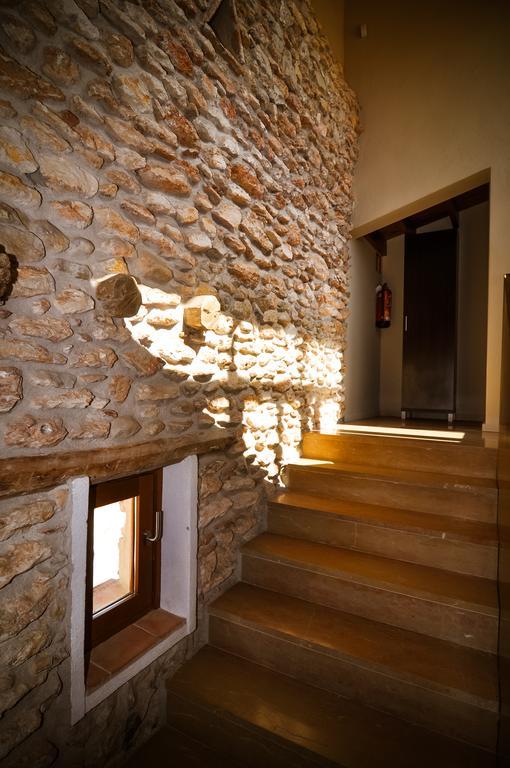 Restaurant & Rooms Cabrit Sant Mateu Ngoại thất bức ảnh